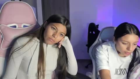 kimmi online show from February 19, 11:14 pm