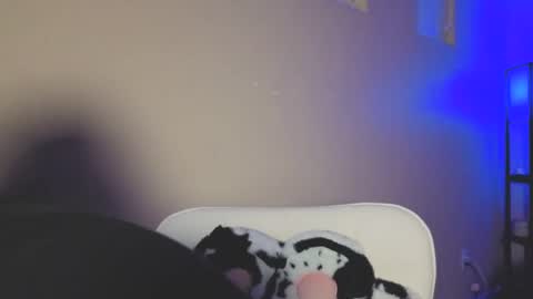 Kimmi online show from March 2, 5:01 am