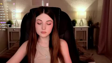  Your Kimmie  follow me  online show from July 28, 7:39 pm