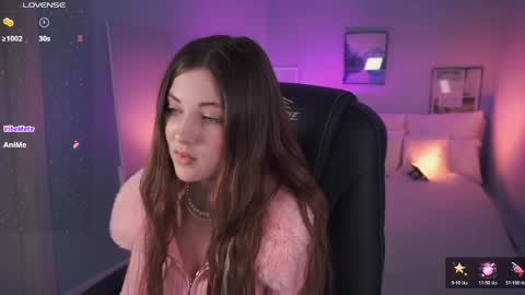  Your Kimmie  follow me  online show from March 8, 8:07 am