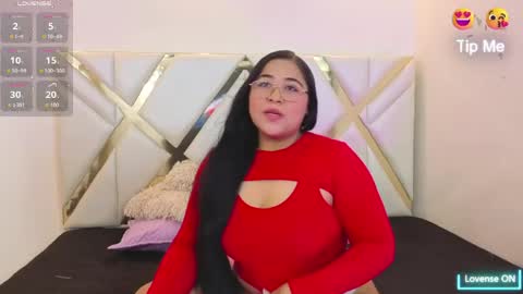 Kimmy  online show from May 19, 12:01 pm