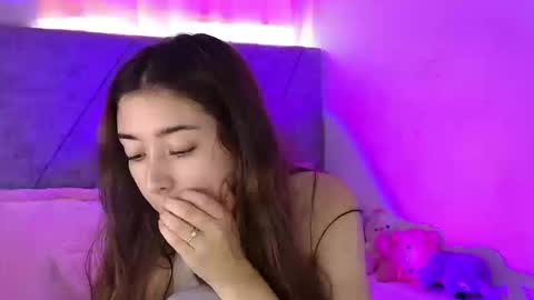 Snapshot of kimmy_veggaa chatting on September 19, 4:28 pm kimm online show from September 19, 4:28 pm