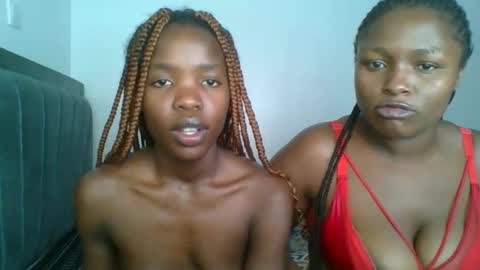 kinky_aria online show from November 18, 10:44 pm