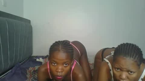 kinky_aria online show from October 13, 7:49 pm