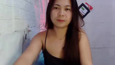 Snapshot of kinky_gurl69 chatting on December 25, 12:05 pm mary online show from December 25, 12:05 pm
