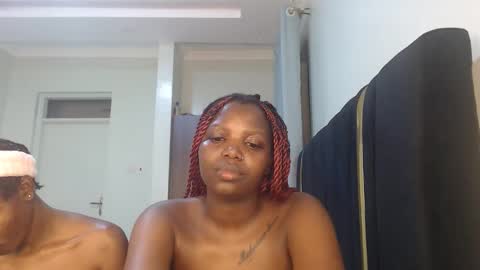 Lola online show from May 2, 6:44 pm