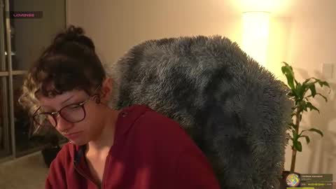 Mary your fav curly girl online show from February 20, 11:27 pm