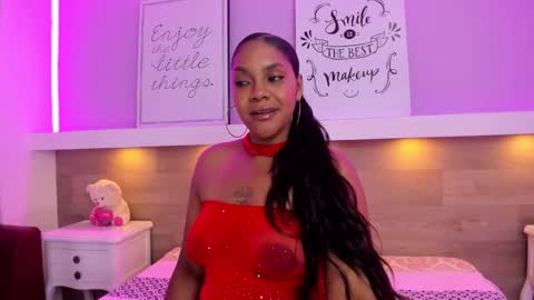 Thifanny  online show from March 10, 12:09 pm