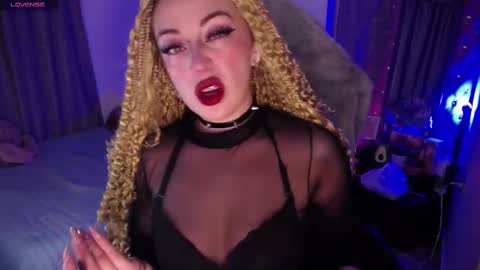  Sara  online show from March 5, 11:27 pm