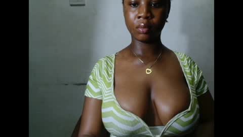 kinkyjuicexx online show from April 29, 10:29 am