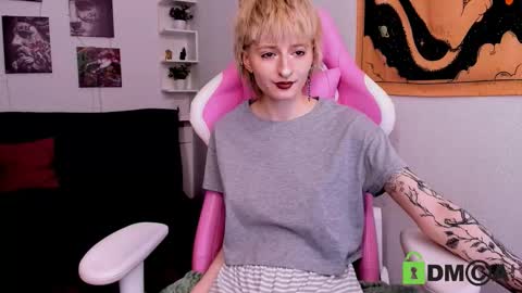 Kira online show from March 9, 2:48 am