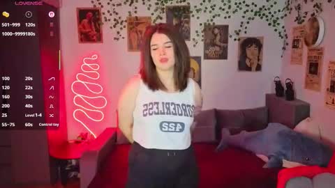 Kira VanKick online show from December 1, 5:37 pm