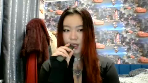 Kira online show from December 16, 7:53 pm