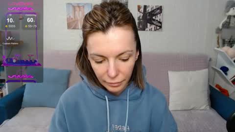 Snapshot of kiramartins_cat chatting on February 24, 4:15 am kiramartins cat online show from February 24, 4:15 am