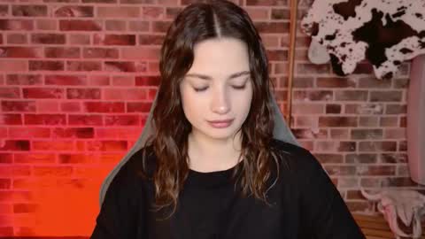 kiravair online show from February 13, 2:30 pm