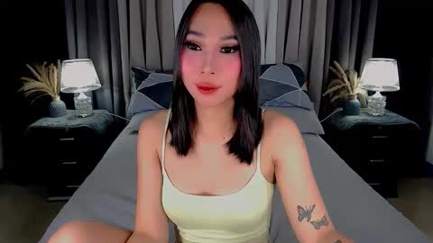 Snapshot of kisha_fucks chatting on September 10, 7:25 pm kisha_fucks online show from September 10, 7:25 pm
