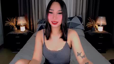 Snapshot of kisha_fucks chatting on September 8, 5:45 pm kisha_fucks online show from September 8, 5:45 pm
