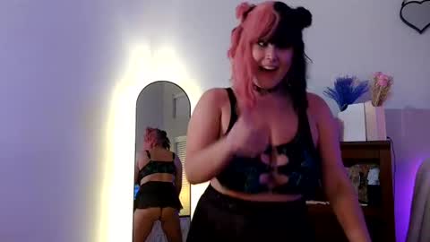 Morgan Monroe online show from June 25, 5:12 am