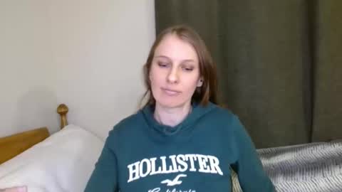 Allie online show from January 27, 10:27 pm