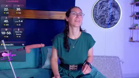 Kissing Company online show from November 26, 5:41 am