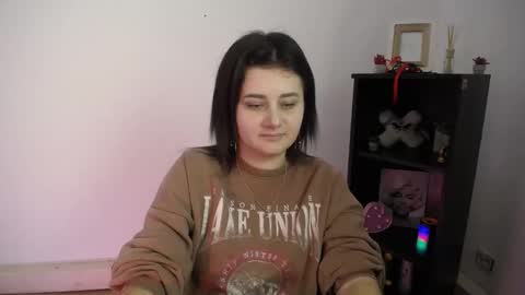 kissleoxx online show from November 12, 2:04 pm