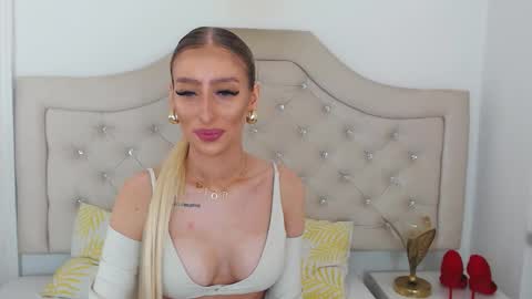 Natalie online show from December 16, 9:59 am