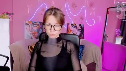 kitniss online show from July 11, 11:38 pm