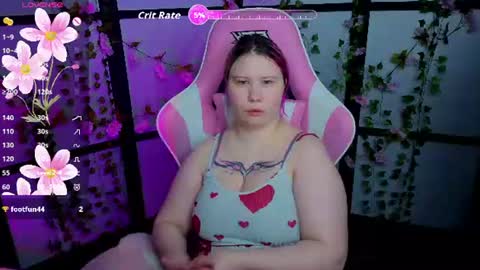 kitsune_little online show from July 10, 11:04 pm