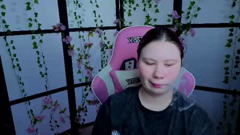 kitsune_little online show from August 3, 10:32 am