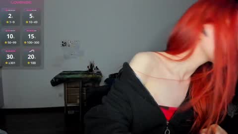 Kitsune online show from December 19, 8:44 pm