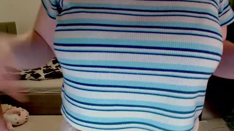 Jennyblonde and Emmabrunette online show from December 5, 5:17 pm