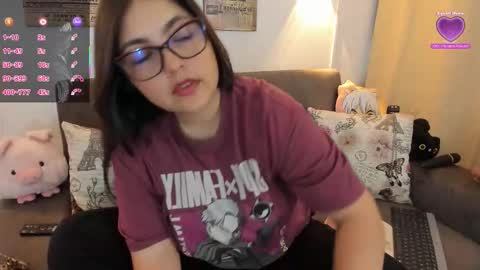 kitten online show from March 7, 9:33 pm