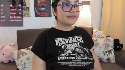 kitten online show from March 6, 9:32 pm