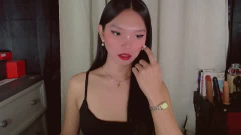 KITTY online show from May 1, 10:46 pm