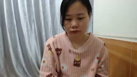 kitti_baby2x online show from November 11, 2:07 am