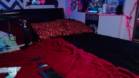 Kittie Purry online show from July 11, 2:44 am