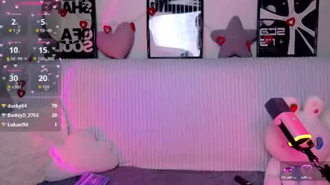 Kitti online show from July 1, 3:33 pm