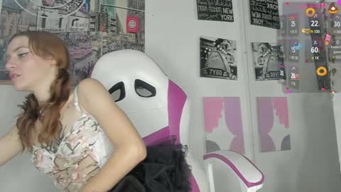 Snapshot of kitty__black__ chatting on December 9, 10:20 pm KITTY online show from December 9, 10:20 pm