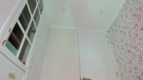 sophie online show from July 5, 5:29 pm