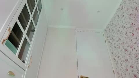 sophie online show from May 3, 4:10 pm