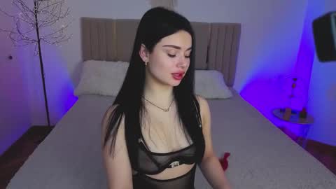 kitty_cut1ee_ online show from March 18, 9:25 am