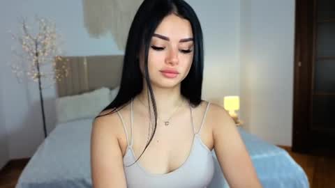kitty_cut1ee_ online show from June 24, 6:12 am