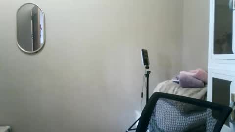 kitty_fussy online show from May 18, 11:33 pm