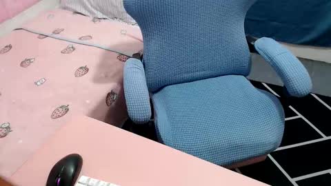 Kate online show from March 18, 10:09 am