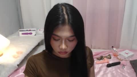 Snapshot of kitty_piex chatting on September 18, 10:14 am kitty for you online show from September 18, 10:14 am