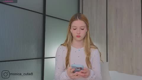 Monika online show from February 22, 5:55 am