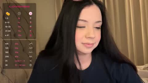 Snapshot of kittymia8 chatting on February 24, 11:41 am mia online show from February 24, 11:41 am