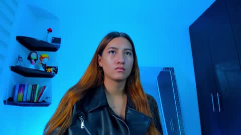 kitty online show from September 19, 6:12 am