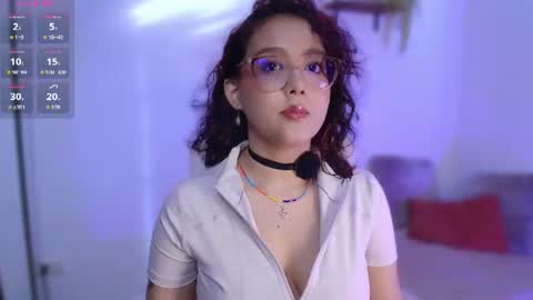 Sophie online show from June 13, 9:56 pm