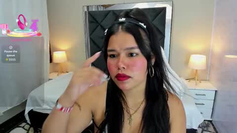 Snapshot of kittyy_babee chatting on October 9, 11:58 am kitty online show from October 9, 11:58 am